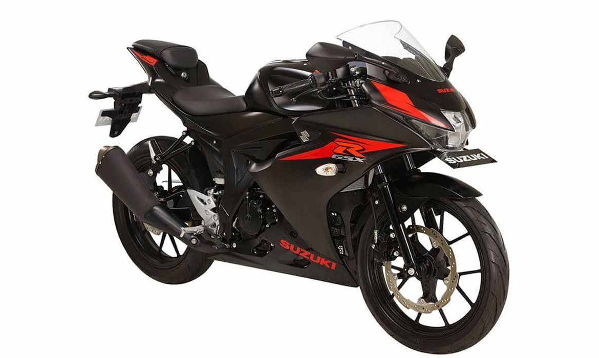  Suzuki  GSX  R150 Sabet Gelar Motor  Terbaik 2017 