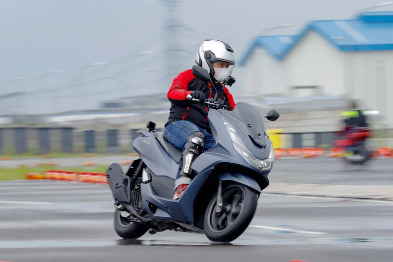 MOTOR TERBAIK 2021