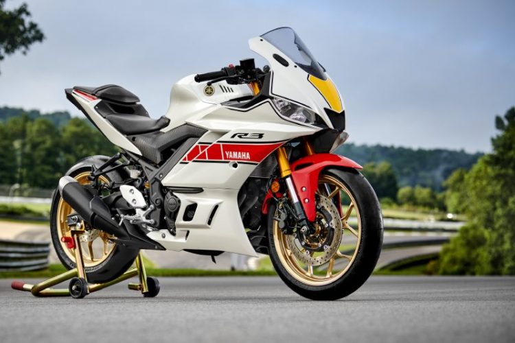 Yamaha R3
