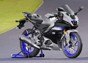 Yamaha R15M