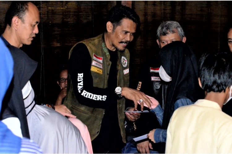 Kegiatan komunitas motor